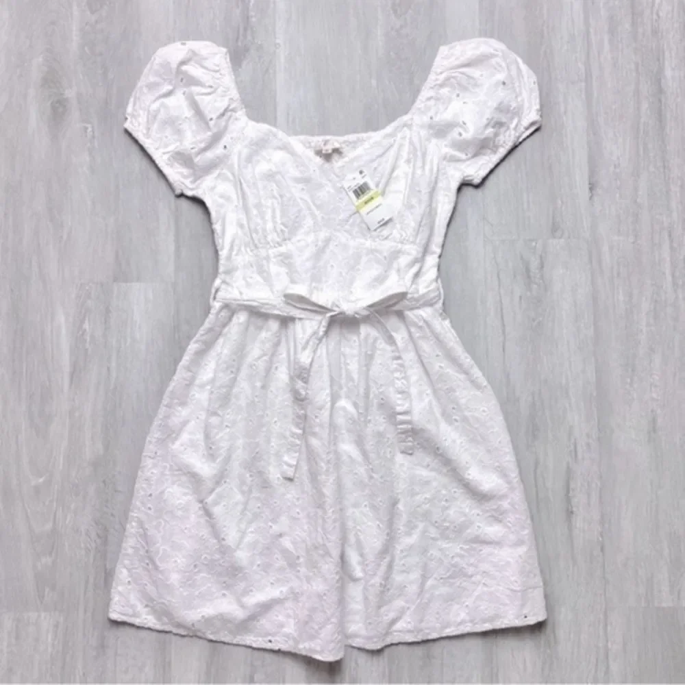 Women's M NWT White 100% Cotton Short Sleeve Summer Dress New